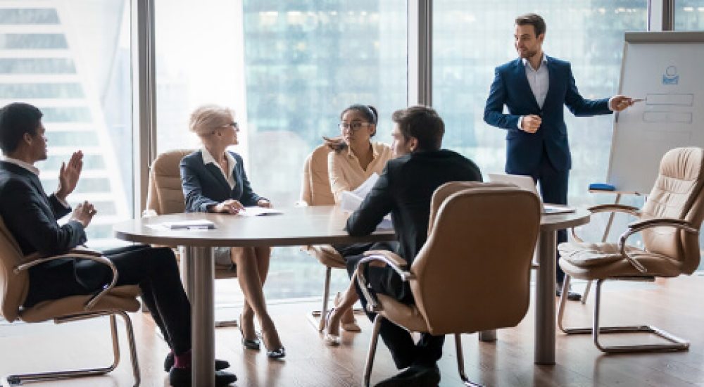 home-global-leader-2-min